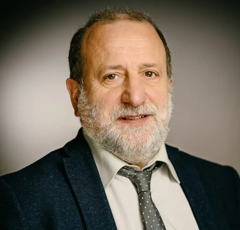 Mario Mora
