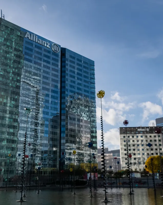 Tour Allianz One La Défense